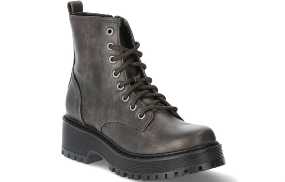 black no boundaries combat boot